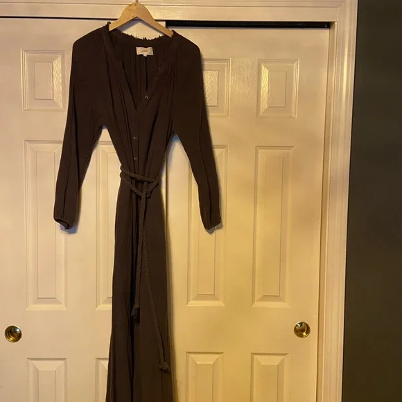 BNWOT xirena Andrea dress in charcoal sz M - Picture 3 of 8